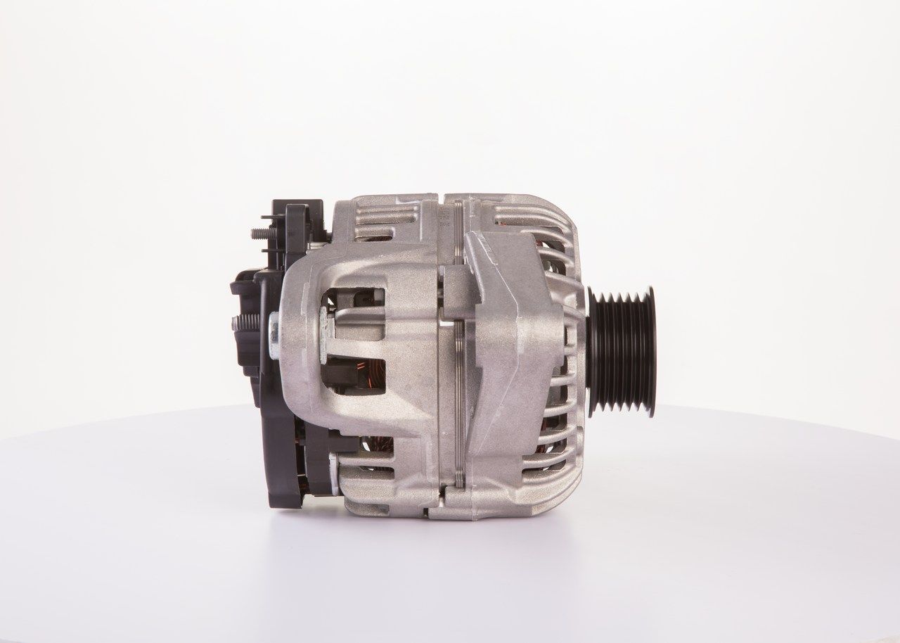 BOSCH 0 124 225 028 - Generator