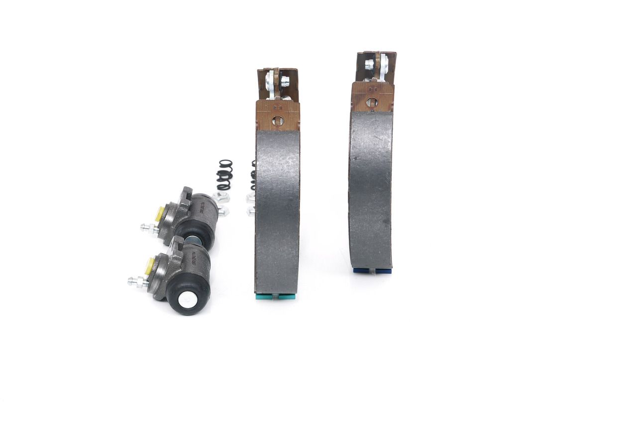 BOSCH 0 204 114 046 - Bremsbackensatz