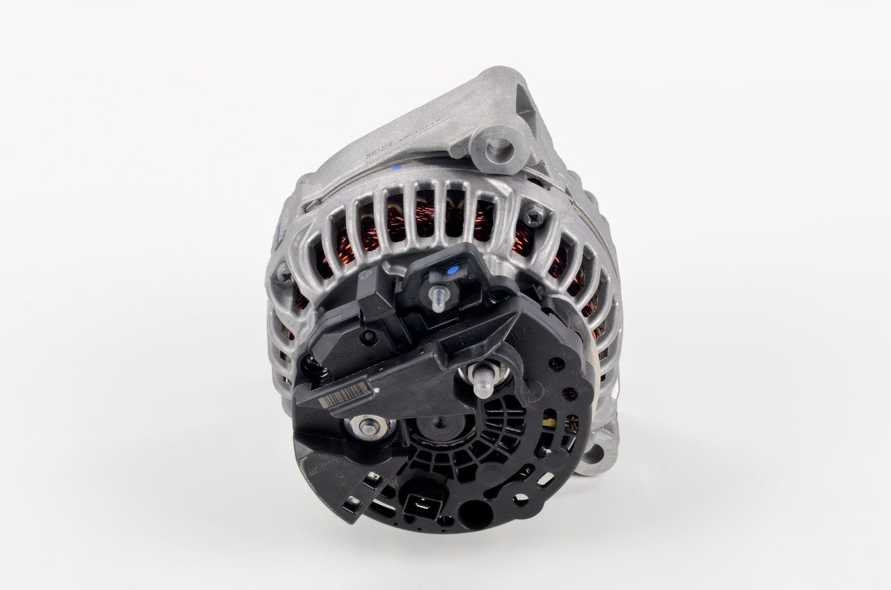 BOSCH 0 124 615 055 - Generator